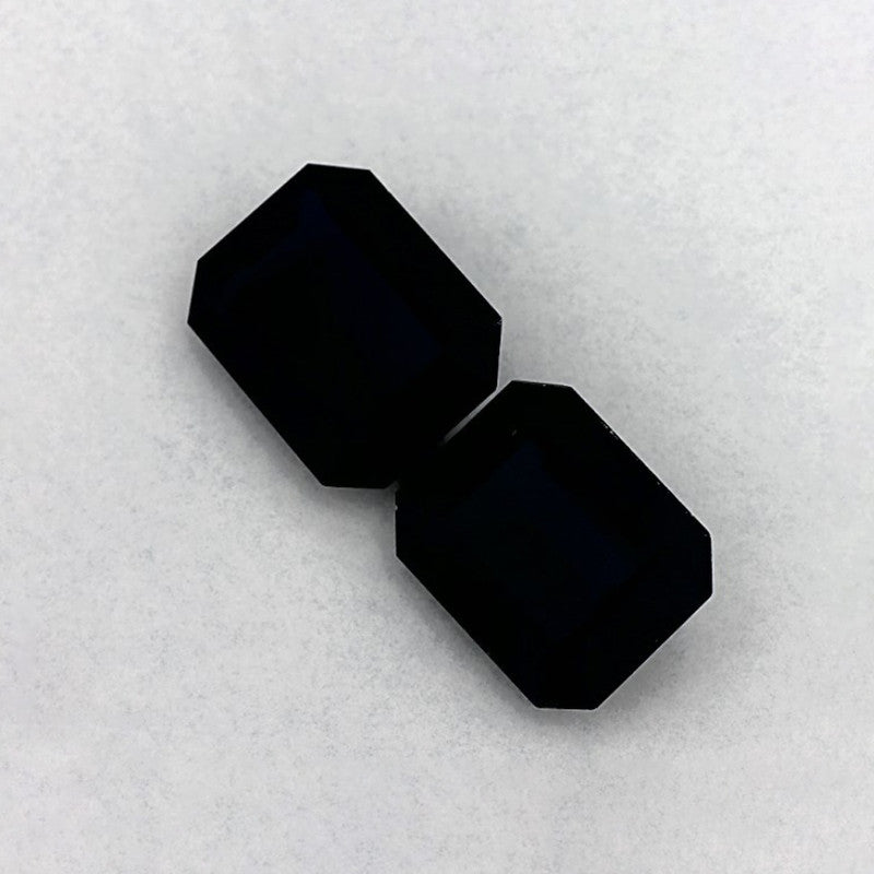 6.25 Total Carat Weight Emerald Natural Blue Sapphire