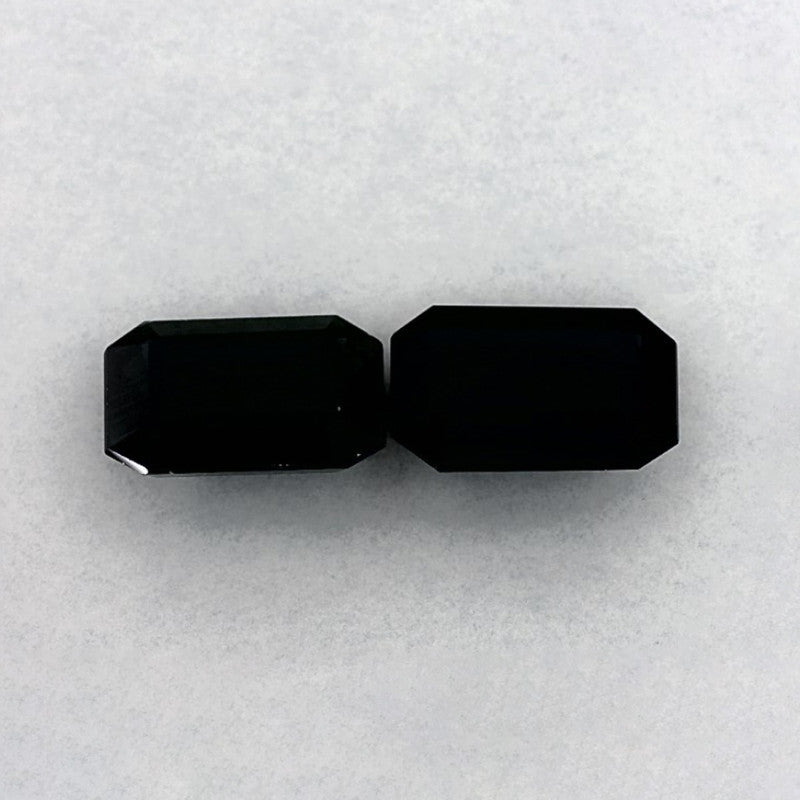 6.25 Total Carat Weight Emerald Natural Blue Sapphire