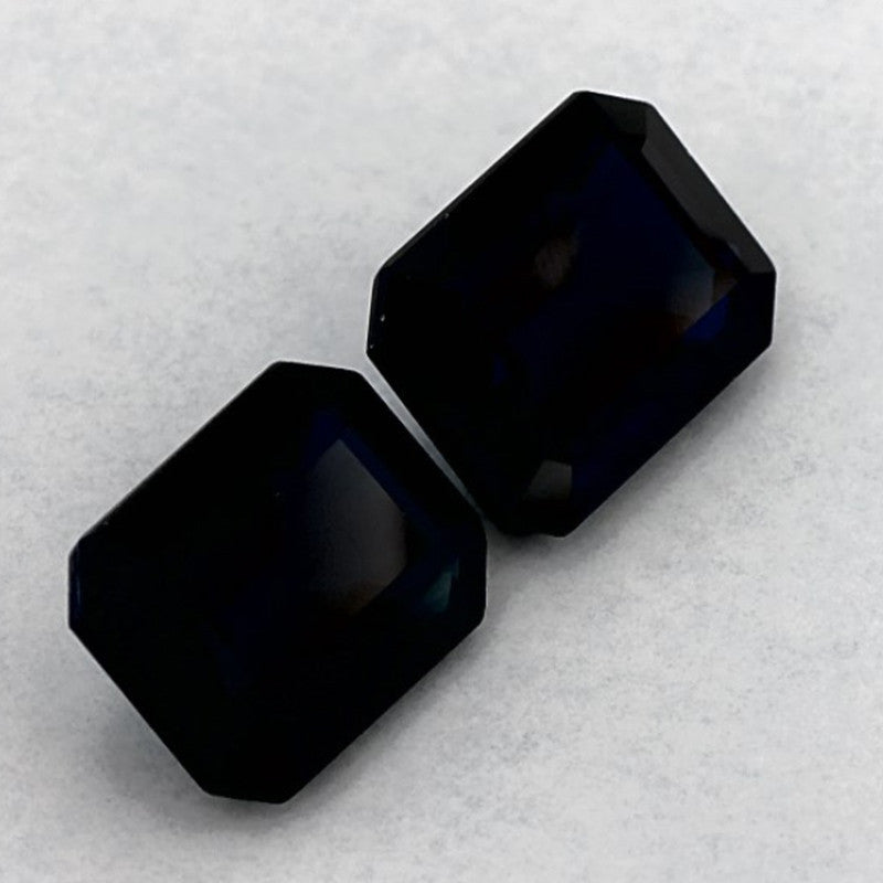 3.96 Carat Emerald Natural Blue Sapphire