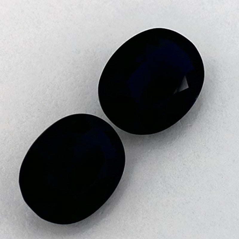 3.30 Carat Oval Natural Blue Sapphire