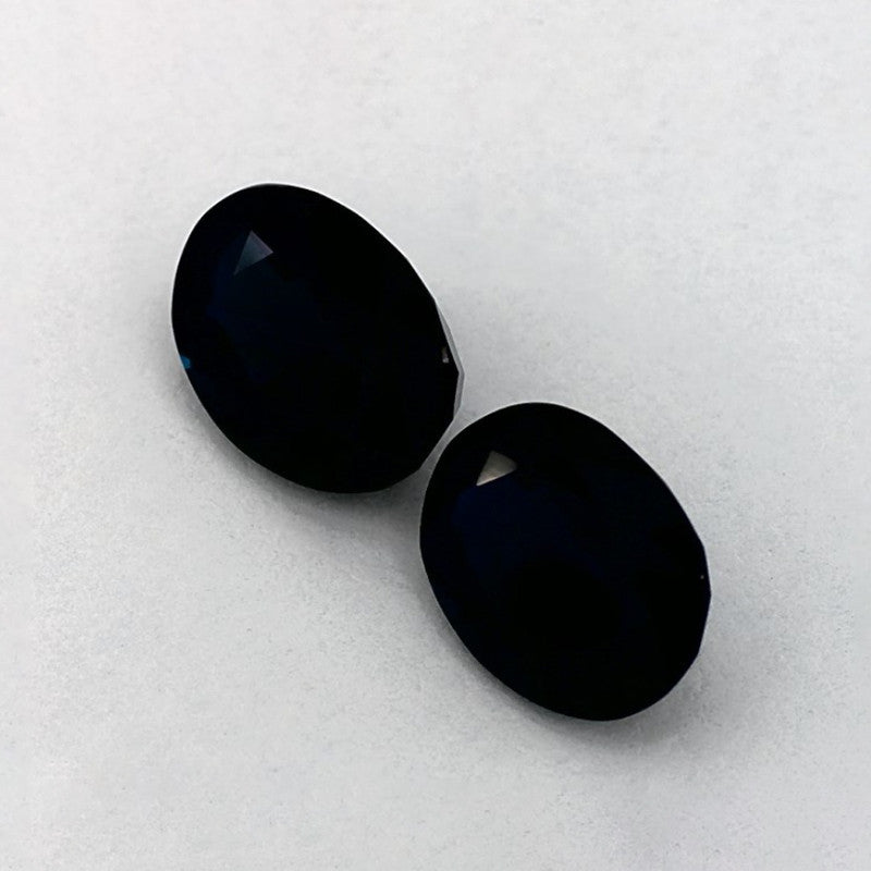 3.45 Total Carat Weight Oval Natural Blue Sapphire