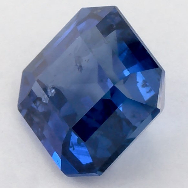 1.55 Carat Emerald Natural Blue Sapphire