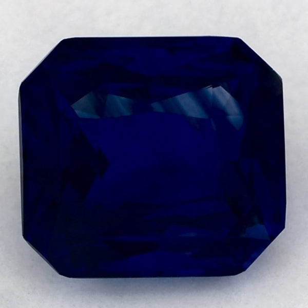 4.74 Carat Emerald Natural Blue Sapphire