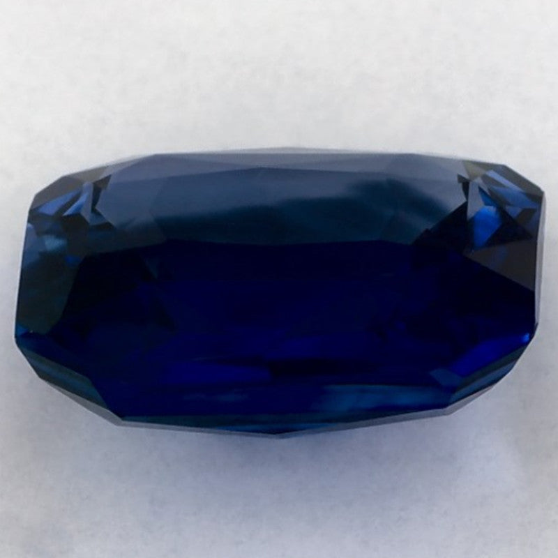 4.74 Carat Emerald Natural Blue Sapphire