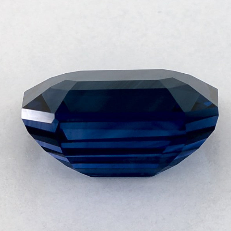 5.69 Carat Emerald Natural Blue Sapphire