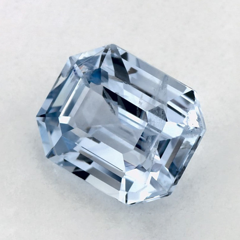 1.71 Carat Emerald Natural Blue Sapphire