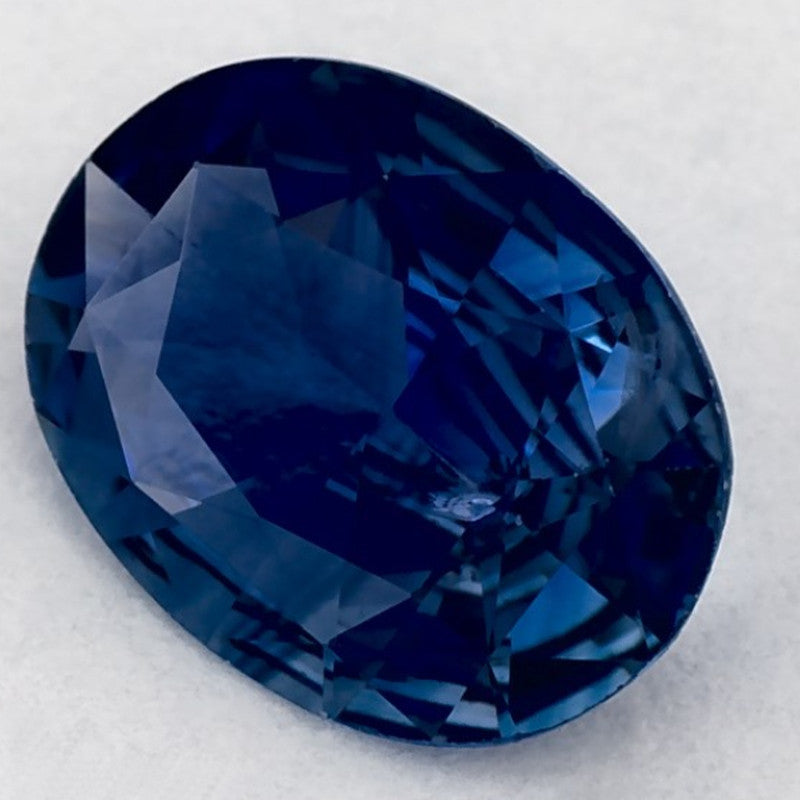 1.06 Carat Oval Natural Blue Sapphire