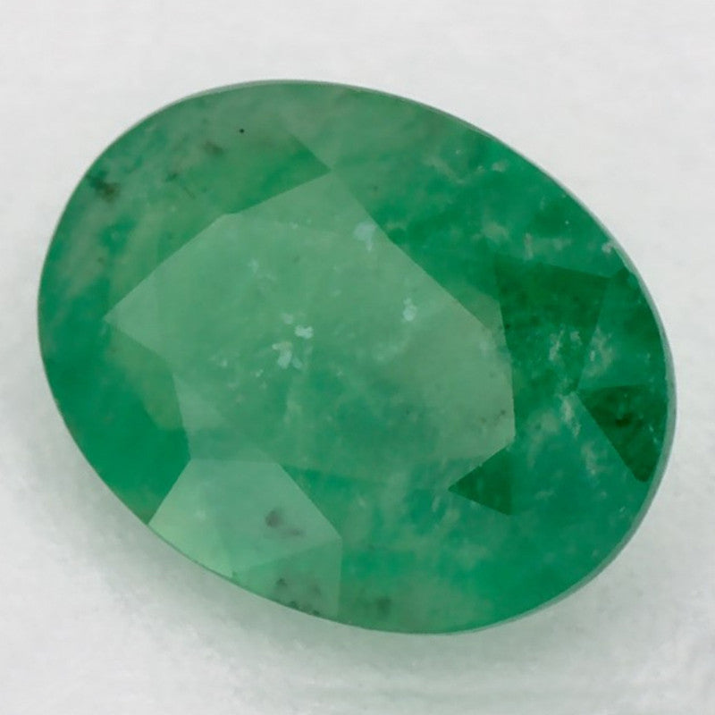 1.07 Carat Oval Natural Green Emerald