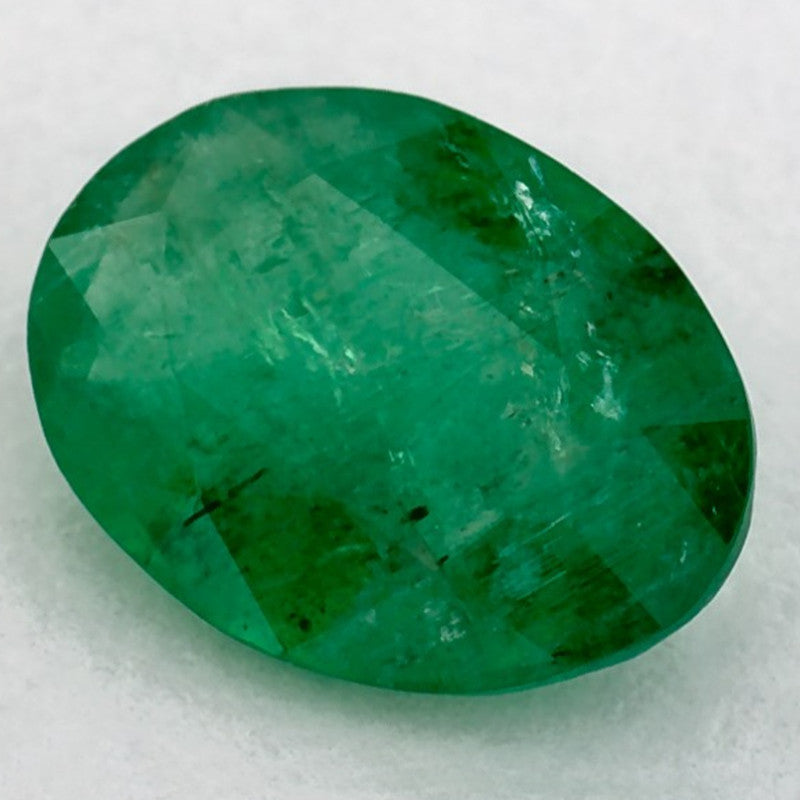 0.92 Carat Oval Natural Green Emerald
