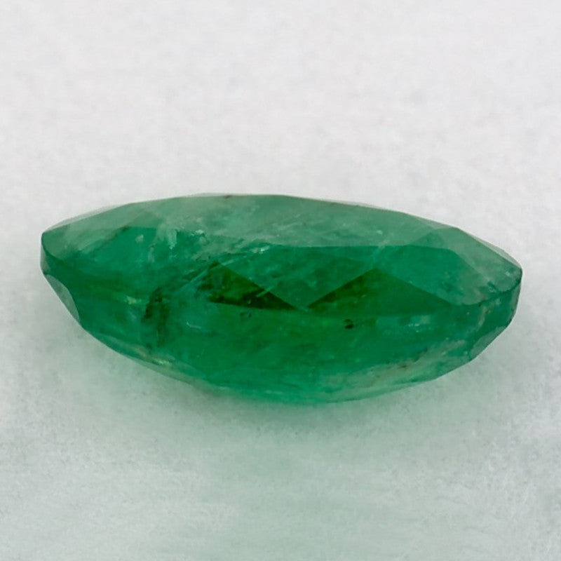 0.92 Carat Oval Natural Green Emerald
