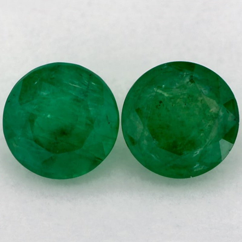 1.64 Carat Round Natural Green Emerald