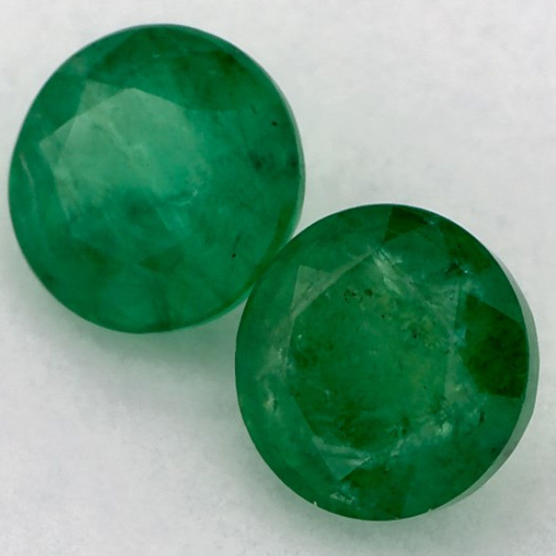 1.64 Carat Round Natural Green Emerald