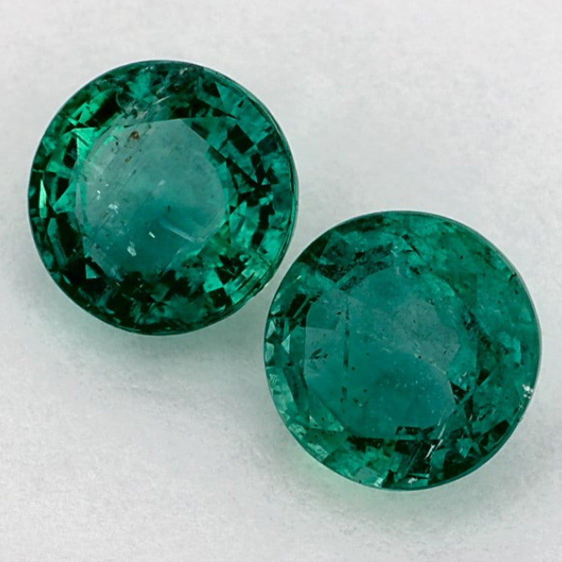 2.55 Carat Round Natural Green Emerald