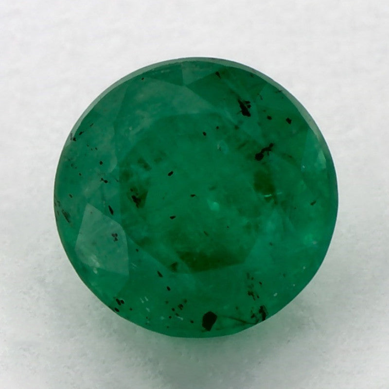 0.84 Carat Round Natural Green Emerald