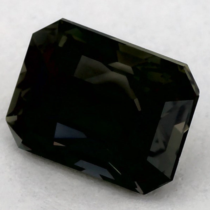 1.09 Carat Emerald Natural Green Sapphire