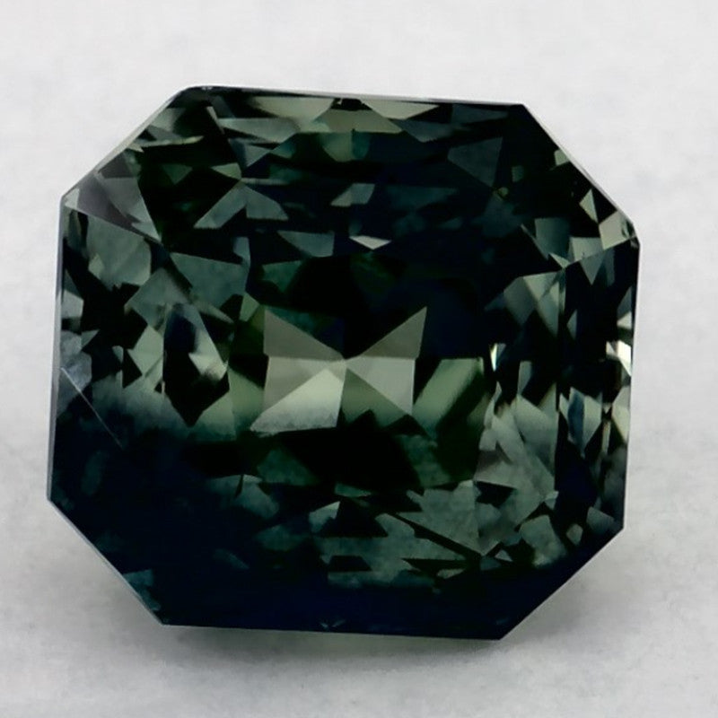 2.59 Carat Emerald Natural Green Sapphire