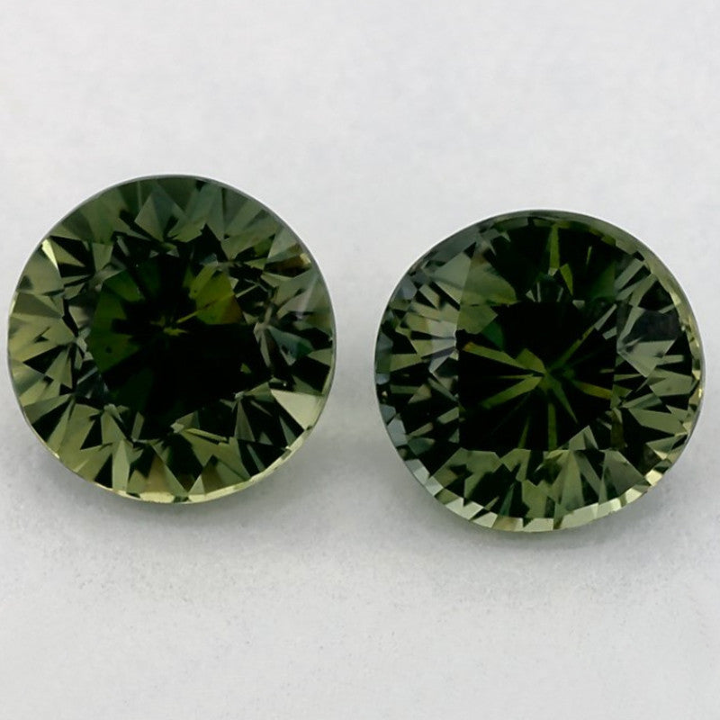 2.74 Carat Round Natural Green Sapphire