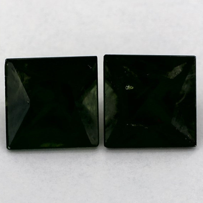 2.59 Carat Princess Natural Green Sapphire