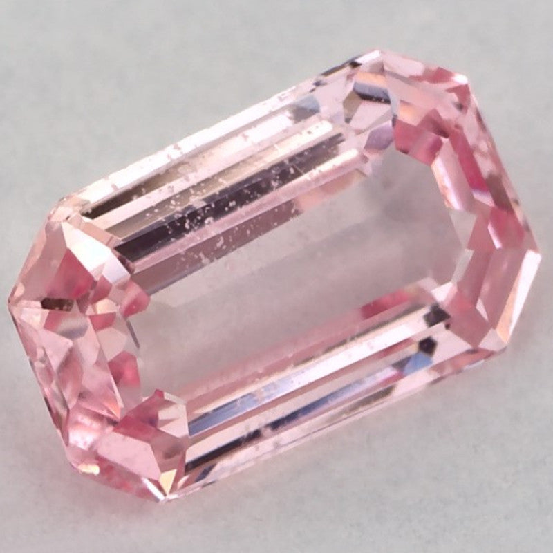 0.89 Carat Emerald Natural Pink Sapphire