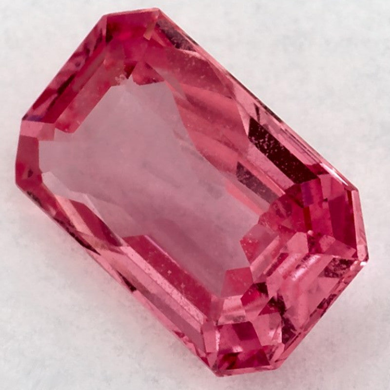 1.33 Carat Emerald Natural Pink Sapphire