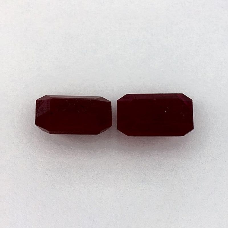 3.09 Total Carat Weight Emerald Natural Red Ruby