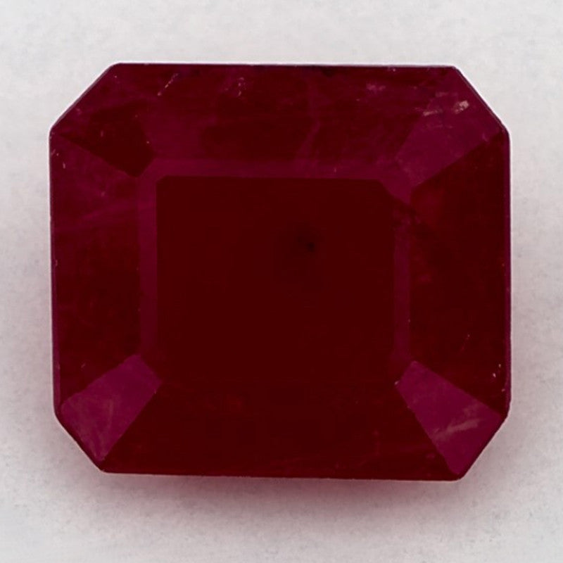 3.16 Carat Emerald Natural Red Ruby