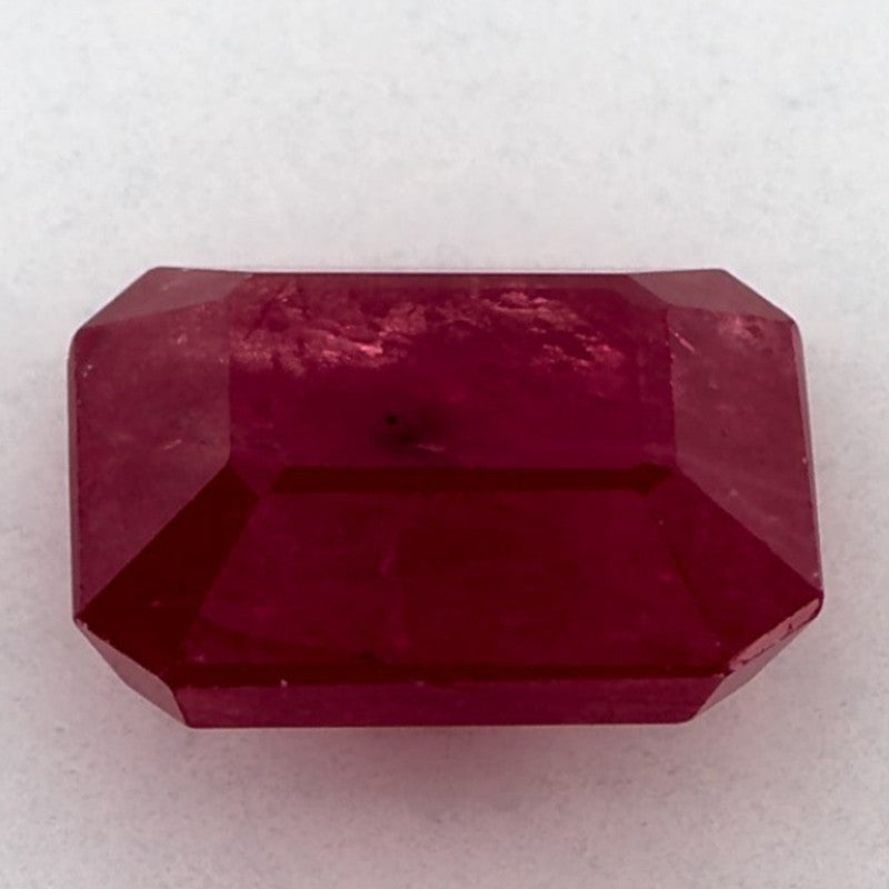 3.16 Carat Emerald Natural Red Ruby