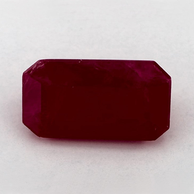 3.67 Carat Emerald Natural Red Ruby