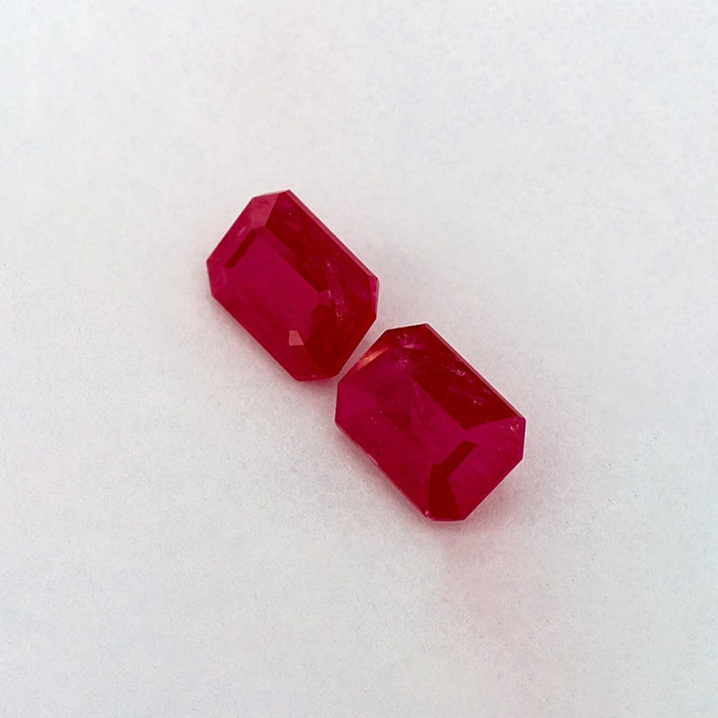2.57 Total Carat Weight Emerald Natural Red Ruby