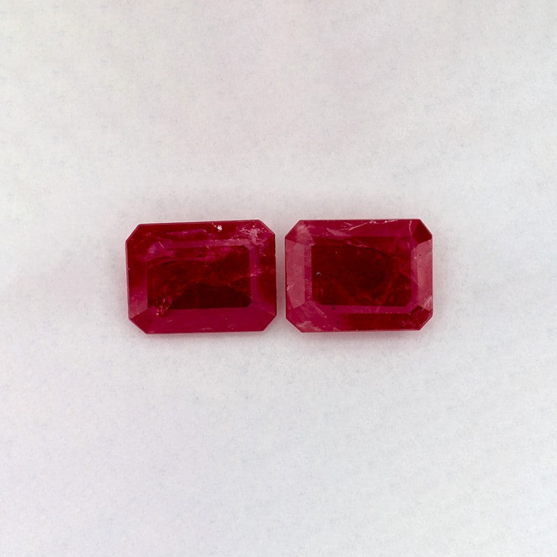 2.53 Total Carat Weight Emerald Natural Red Ruby