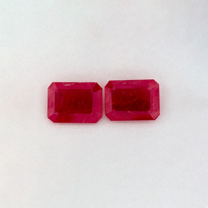 2.61 Total Carat Weight Emerald Natural Red Ruby