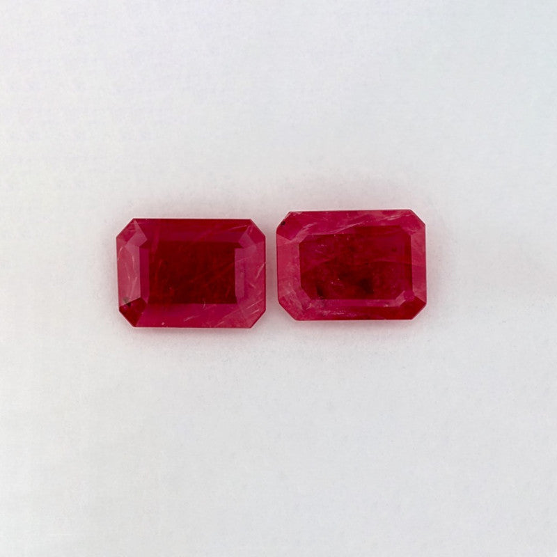 2.61 Total Carat Weight Emerald Natural Red Ruby