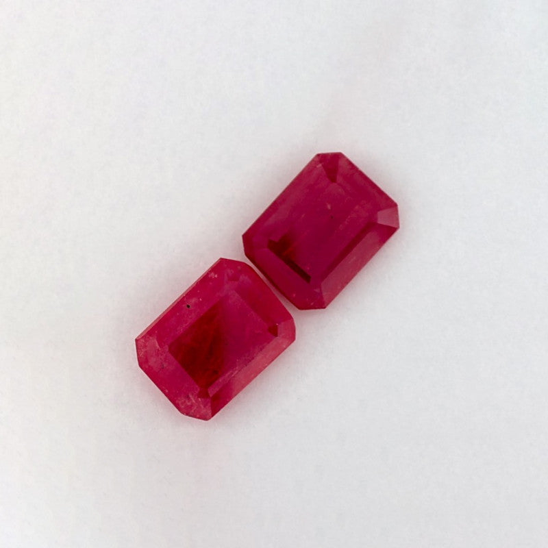 2.62 Total Carat Weight Emerald Natural Red Ruby
