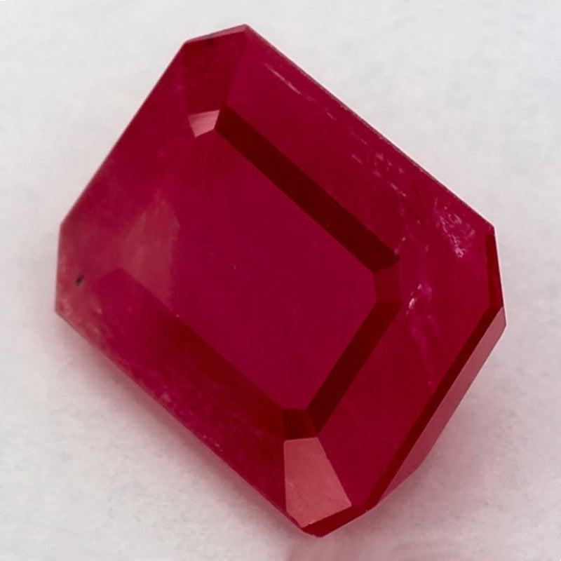 2.22 Carat Emerald Natural Red Ruby