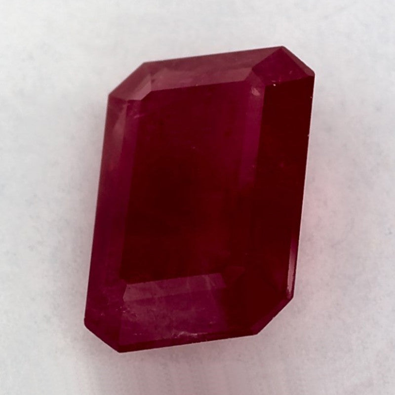 1.76 Carat Emerald Natural Red Ruby