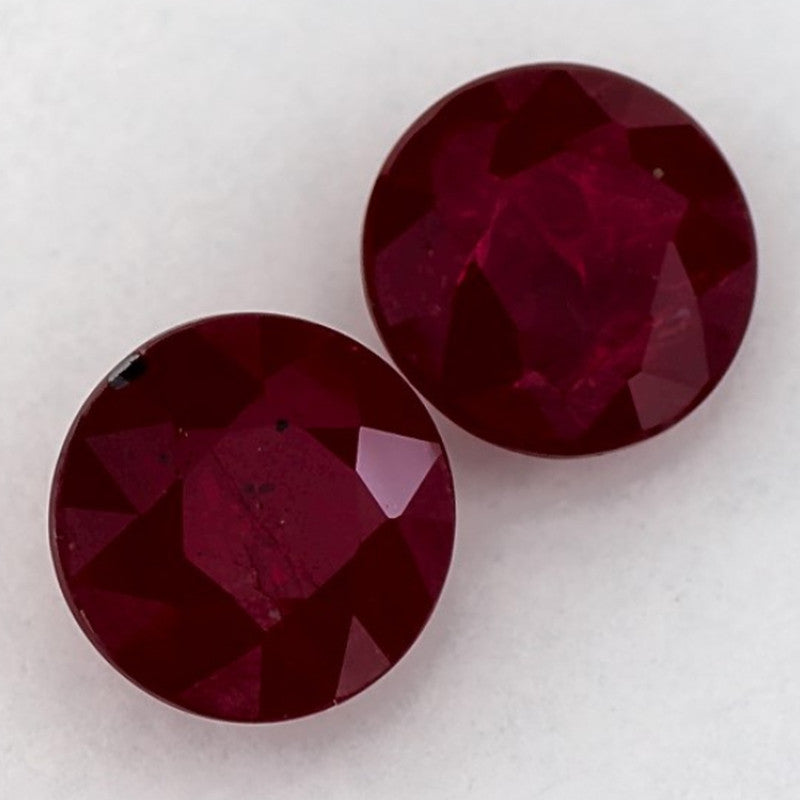 1.89 Carat Round Natural Red Ruby