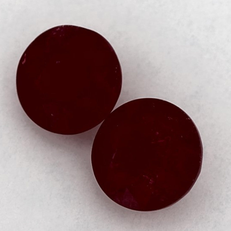 3.21 Carat Round Natural Red Ruby