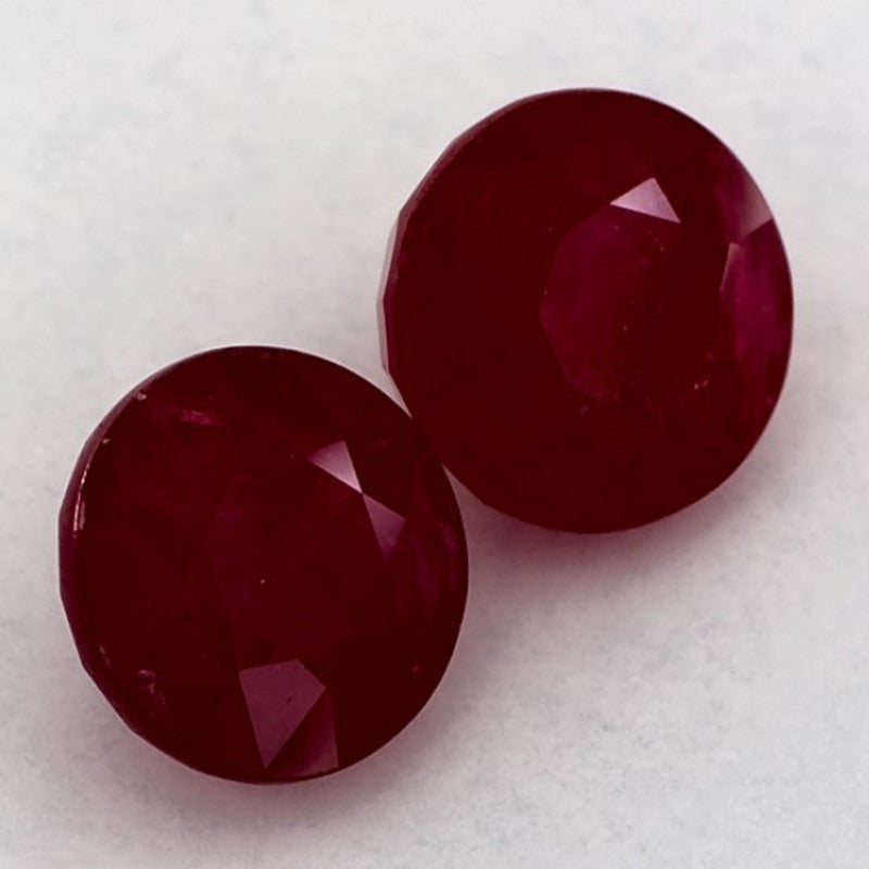 3.22 Carat Round Natural Red Ruby