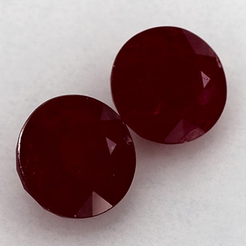 4.03 Carat Round Natural Red Ruby