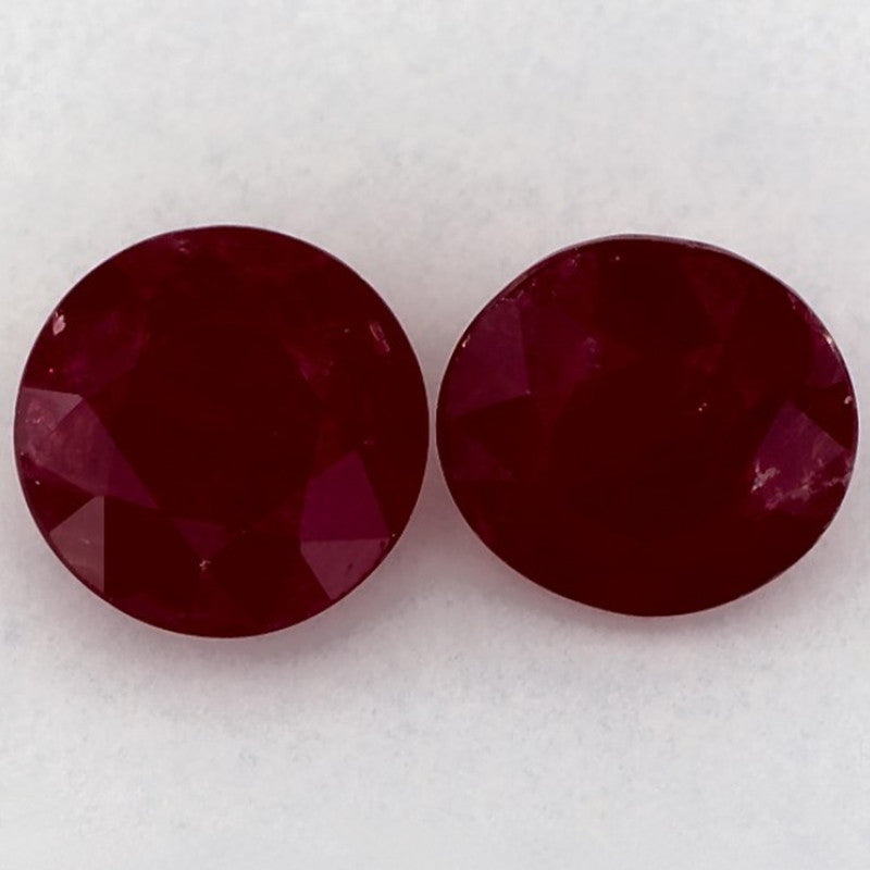 3.37 Carat Round Natural Red Ruby