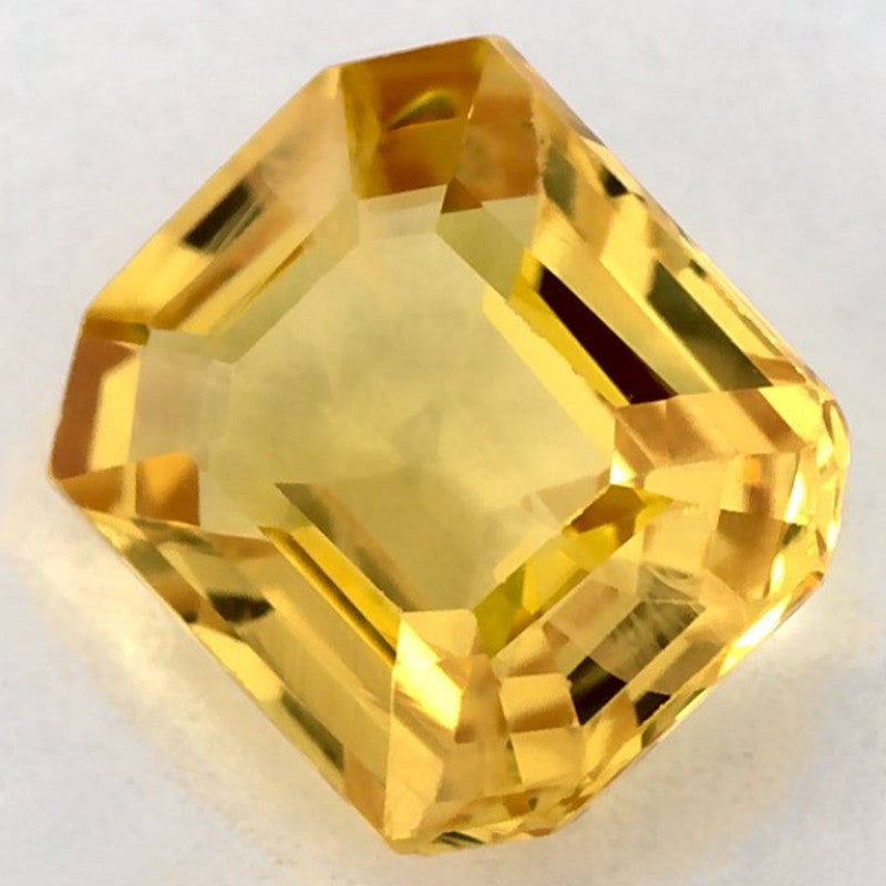 1.07 Carat Emerald Natural Yellow Sapphire