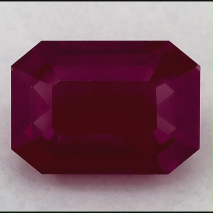 4.04 Carat Emerald Natural Red Ruby